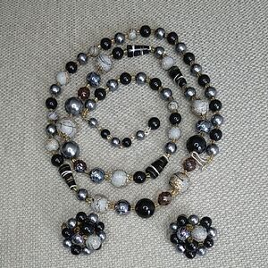 Vintage Japanese Black and Gold Long Beaded Necklace and Earring Set